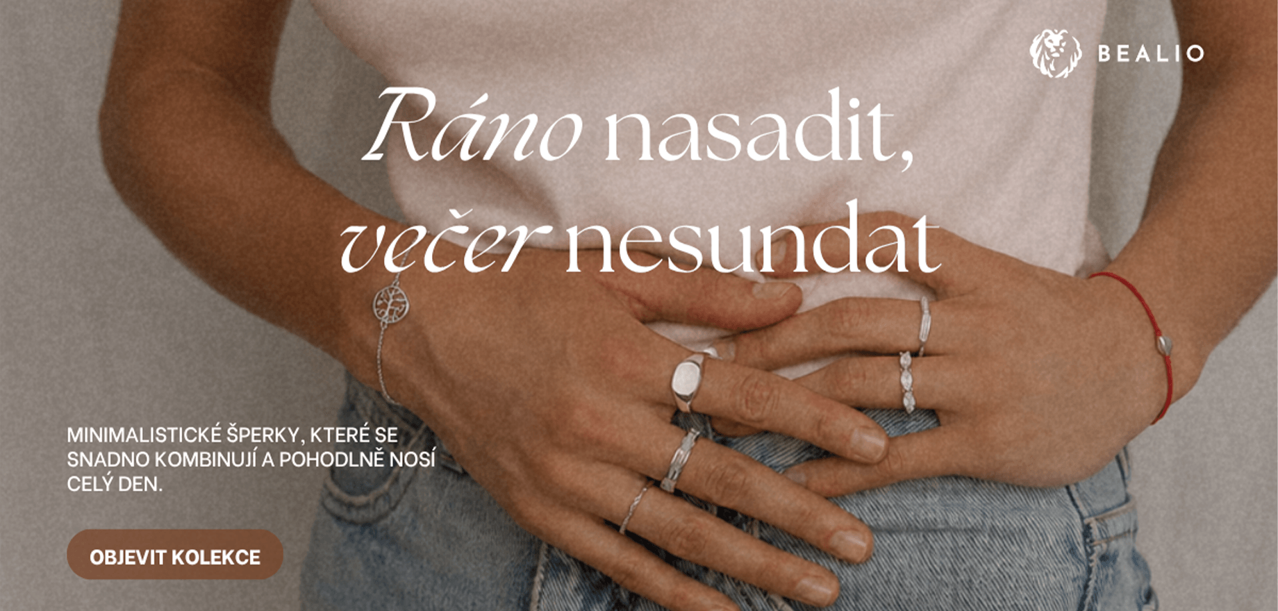 objevte naši kolekci jednoduchých minimalistických stříbrných šperků