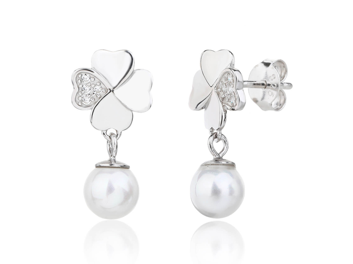 13779 Stribrne nausnice pecky puzeta ctyrlistek ricni perla sperky BEALIO