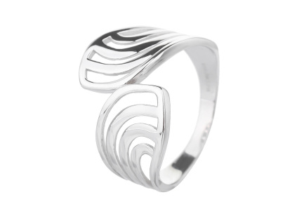 3945 stribrny prsten pleteny velikost prstenu 64