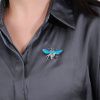 6072 6072 6072 stribrna broz vcela modry opal