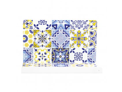 white mozaic 768x768