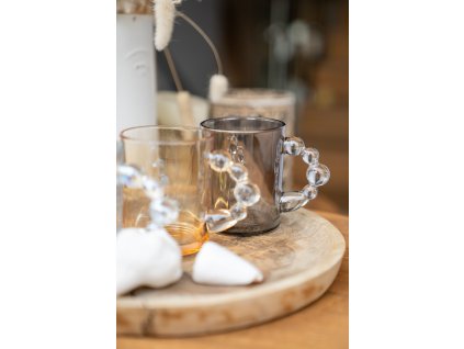 Sklenený hrnček číry