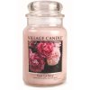 Vonná svíčka Village Candle Fresh Cut Peony ve skleněné dóze