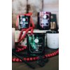 Vonná sviečka DW Home Christmas Tree v zimnej vianočnej dekorácii