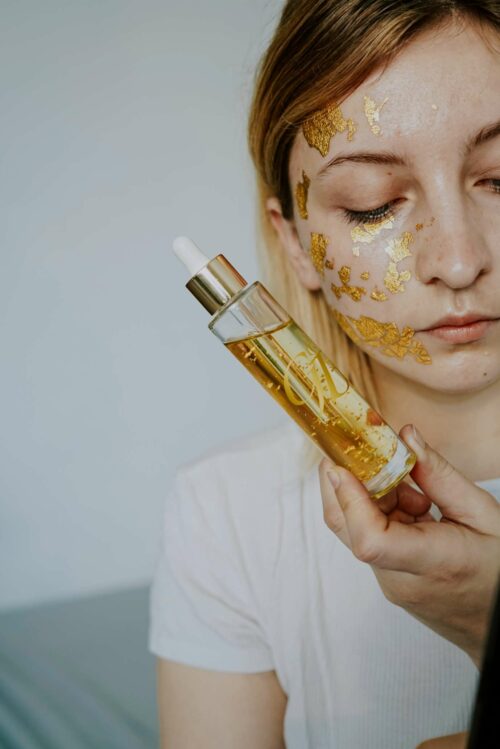 Čo všetko obsahuje náš Gold & Lift olej s 24 karátovým zlatom?