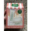 Mario Badescu sada na rty (mango a kokos)