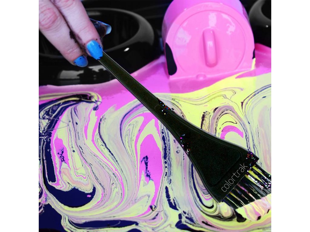 Colortrak - Precision Angled Color Brush - Šikmý barvící štětec