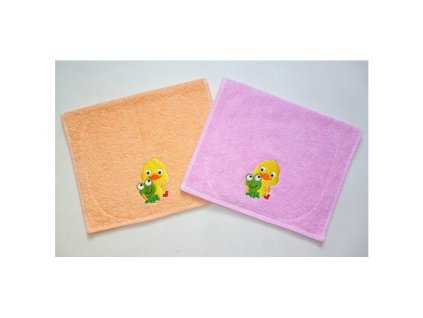 Uterák s menom a výšivkou kuriatko so žabkou