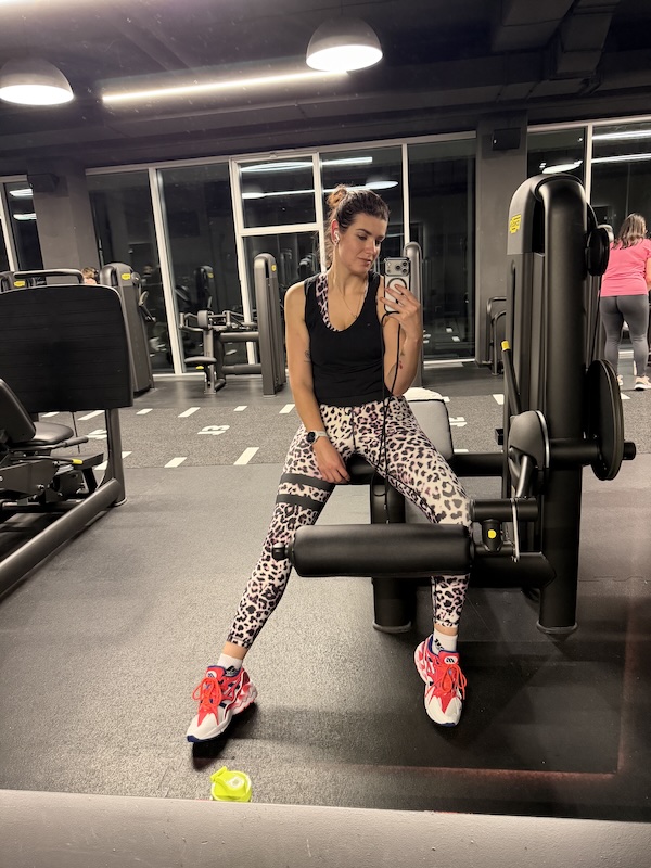 Zuzka v oblečení BeComfy