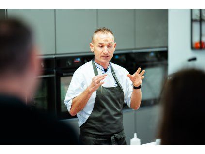 becooking cerny 15