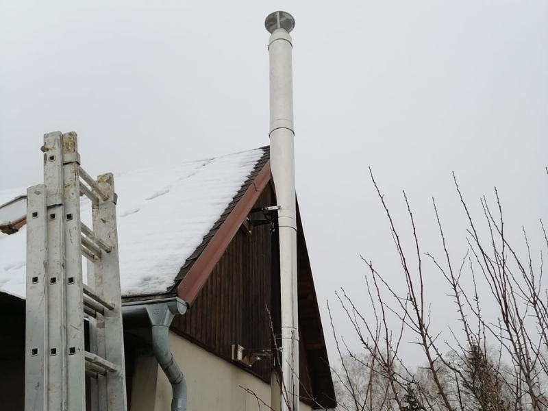 NEREZOVÝ KOMÍN - rodinný dům Polička