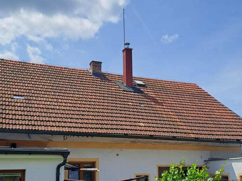 Demontáž a montáž keramického komínu Plchovice