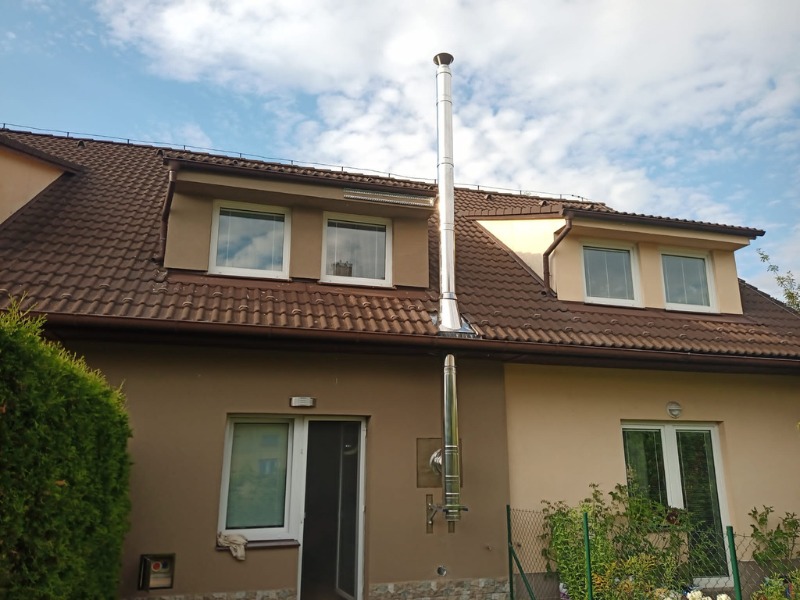 NEREZOVÝ KOMÍN - rodinný dům Nasavrky