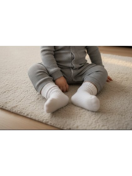Kojenecké pruhované ponožky New Baby bílé
