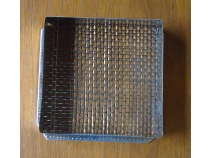 Štvorcový izolátor pre matky 90mm K9389 214 (1)
