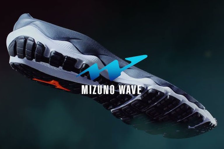 Jak funguje Mizuno vlnová deska?