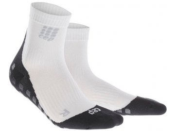 CEP grip tech mid cut white 1086 WP4B07 10x15 72dpi