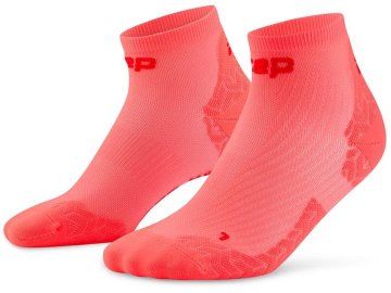 cep core run ultralight socks low cut 4 0 neon coral red wp7abl wp8abl front 2