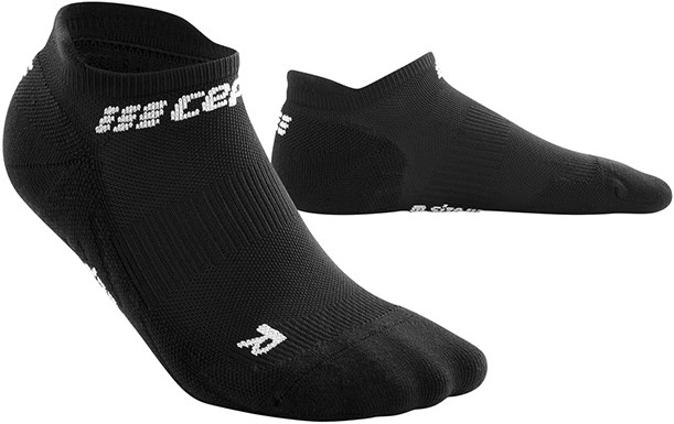 CEP dámske nízke běžecké kompresní ponožky 4.0 - black IV (EUR 40-43)