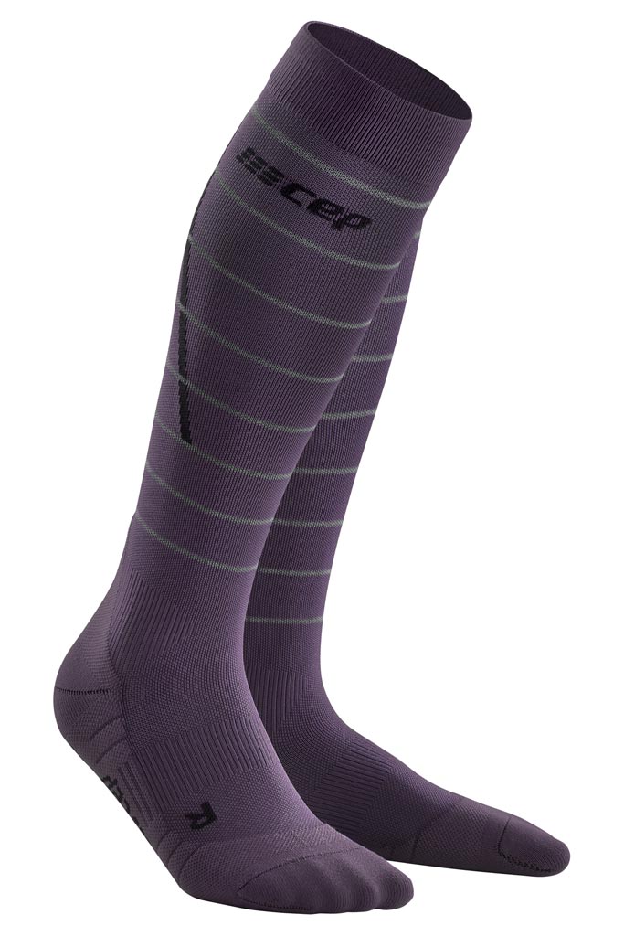 CEP dámské běžecké kompresní podkolenky REFLECTIVE - purple II (25-31 cm obvod lýtka)