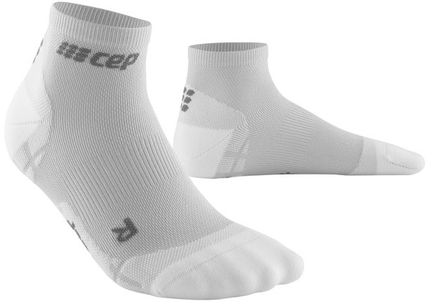 CEP pánské kotníkové běžecké kompresní ponožky ULTRALIGHT - carbon white V (Vel. chodidla 45-48)