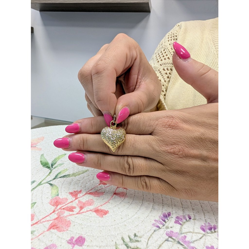 Zlatý přívěsek Srdce s gravírováním