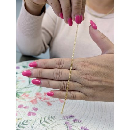 Zlatý náramek Figaro