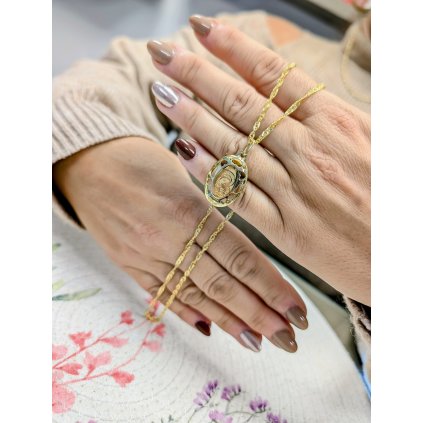 Zlatý řetízek s oválným přívěskem Madonka (Ryzost 14kt (585/1000), Váha 4,45gr)