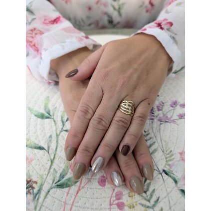 Zlatý abstraktní prsten (Ryzost 14kt (585/1000), Velikost prstenu 54, Váha 1,53 g)