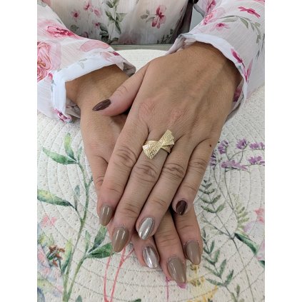 Zlatý prsten Galaxy gold (Ryzost 14kt (585/1000), Velikost prstenu 58, Váha 1,91 g)