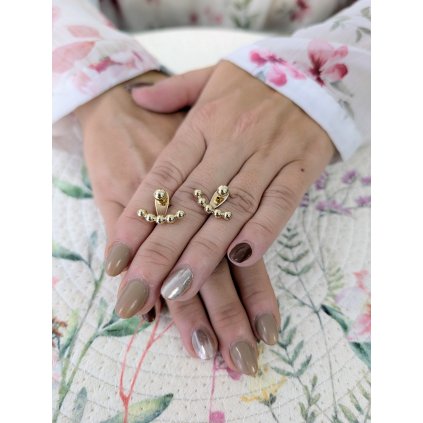 Zlaté kuličkové náušnice (Ryzost 14kt (585/1000), Váha 1,90 g)