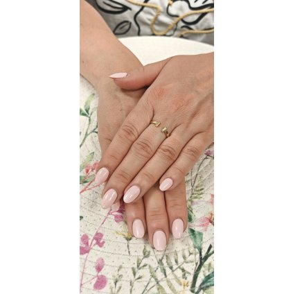 Zlatý dámský prsten T (Ryzost 14kt (585/1000), Velikost prstenu 59, Váha 2,00 g)