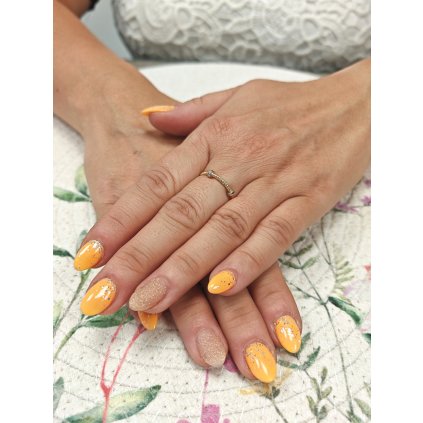 Zlatý dámský prsten Matice (Ryzost 14kt (585/1000), Velikost prstenu 58, Váha 1,85 g)