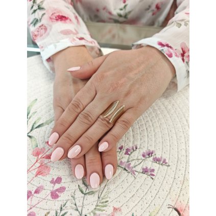 Zlatý dámský prsten Kleopatra (Ryzost 14kt (585/1000), Velikost prstenu 62, Váha 5,71 g)