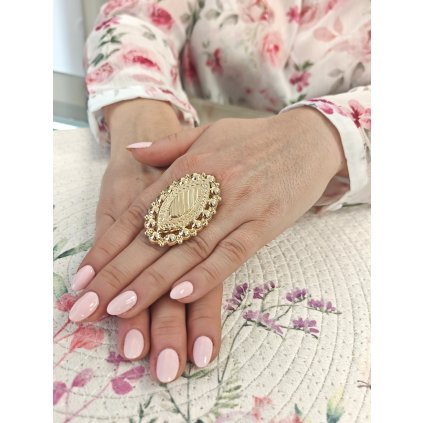 Zlatý prsten masiv 5x3cm 5.99gr (Ryzost 14kt (585/1000), Velikost prstenu 57, Váha 5,99 g)