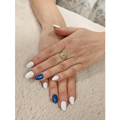 Zlatý dámský prsten osmička (Ryzost 14kt (585/1000), Velikost prstenu 54, Váha 1,71 g)