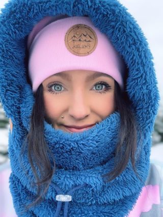 Nebyla Vám dneska ráno zima??? ❄️ u nás -14 v 5:30 ✌️ Ta kukla je opravdu nejlepší věc na zimu. Když nemáš kapucu na...