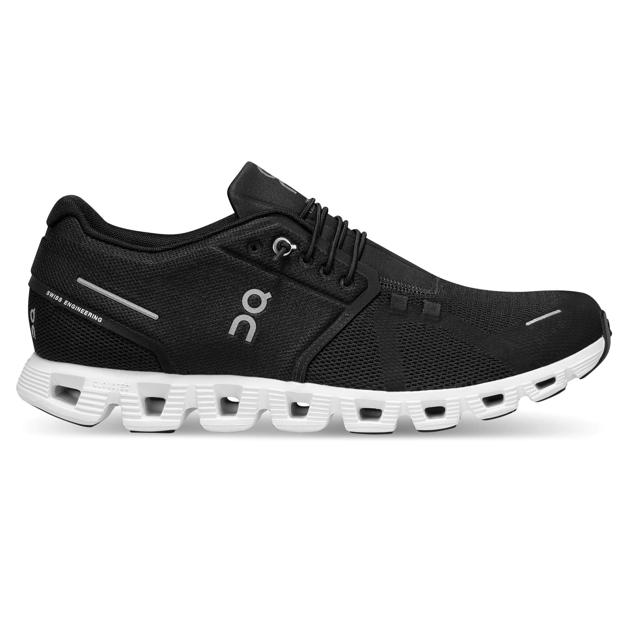 On Running obuv Cloud 5 W black white Velikost: 40