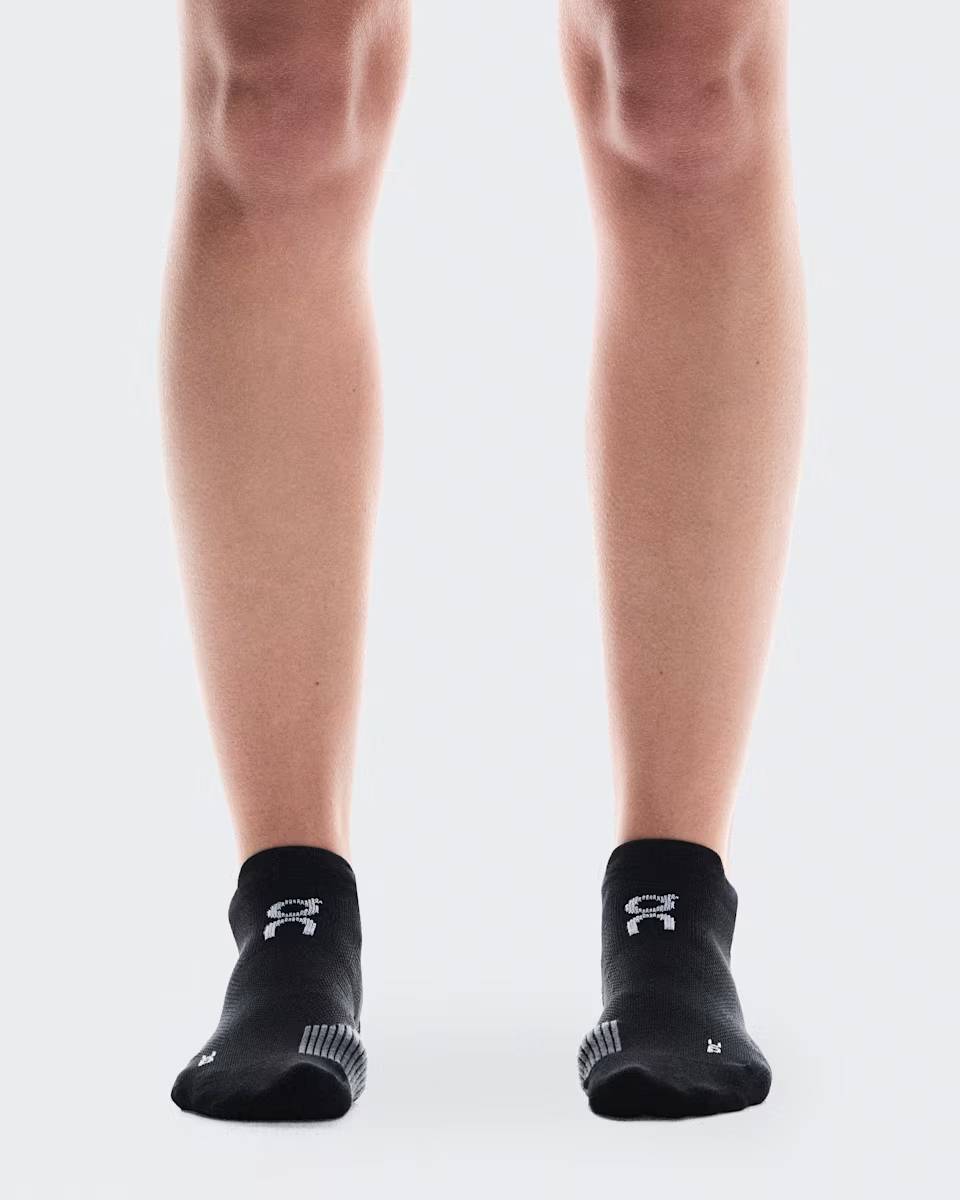 On ponožky Performance Run Sock Low black eclipse Velikost: L