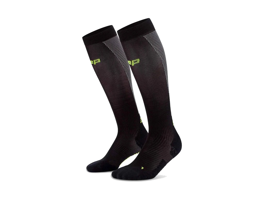 CEP bežecké podkolienky Ultralight 4.0 black green Velikost: III