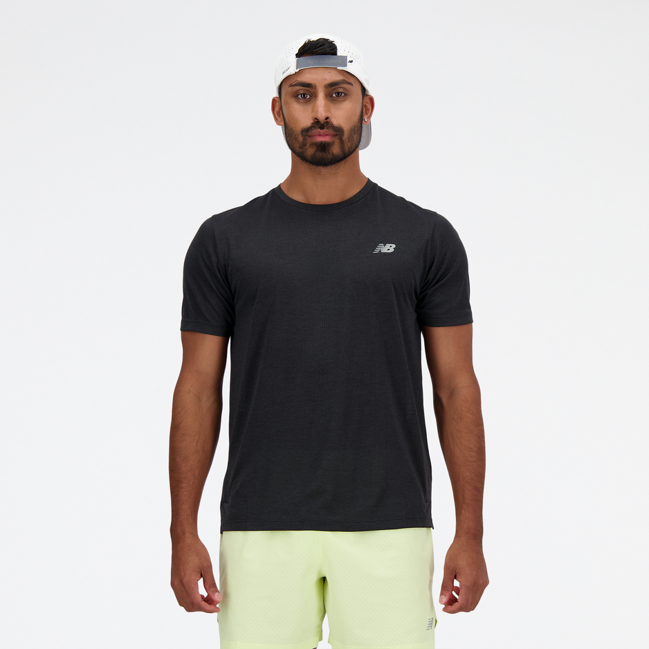 New Balance tričko Athletics T-Shirt black Velikost: L