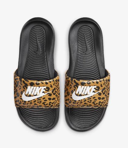 Nike šľapky Victori Print chutney/black/white Velikost: 8