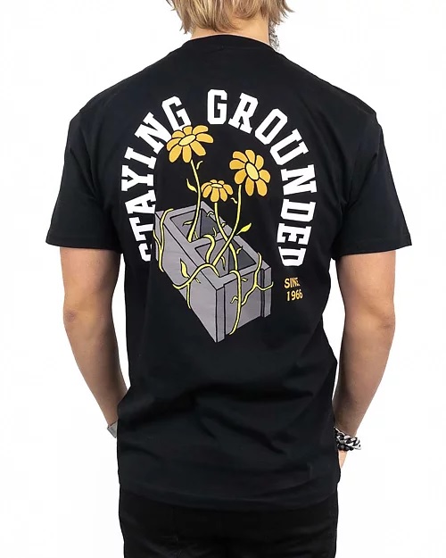 Levně Vans tričko Staying Grounded Ss Tee black