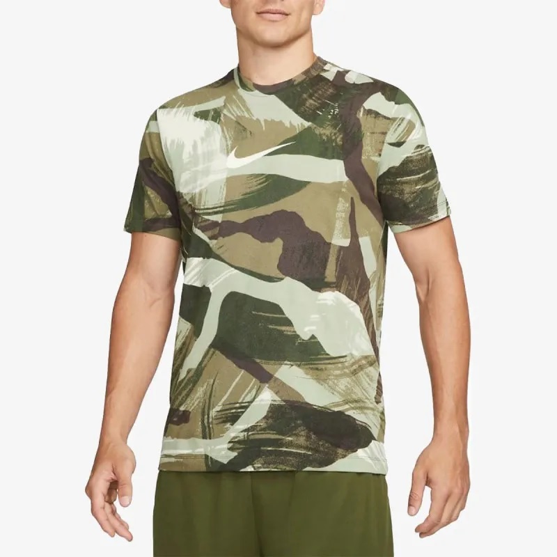 Levně Nike tričko Dri-Fit Mens Camo Print green