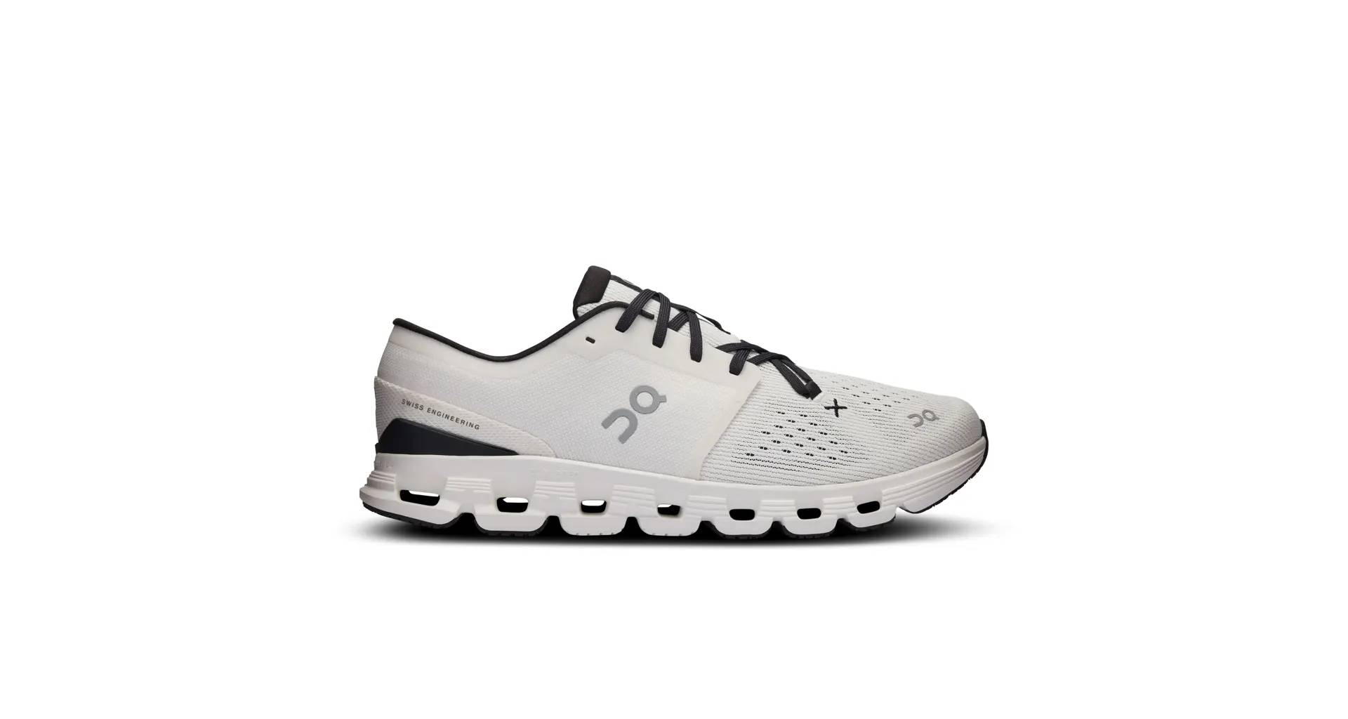 On obuv Cloud X 4 ivory black Velikost EU: 38