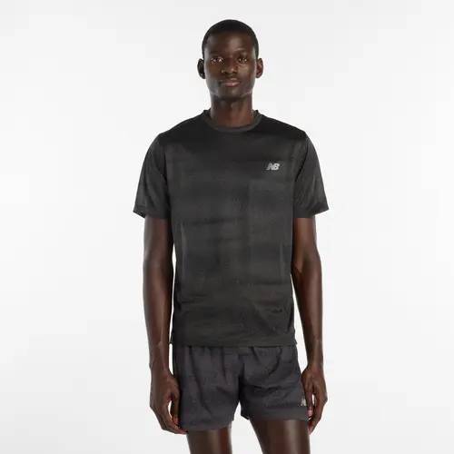 New Balance tričko Athletics Printed T-Shirt M black Velikost: M