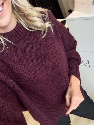 NOVÁ KOLEKCE 🌼 Svetr ve 3 barvách volnějšího střihu. Vel UNI (sedí až po XL), 1090 Kč