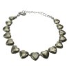 Dámský náramek z polodrahokamu Pyrit ve tvaru srdíček