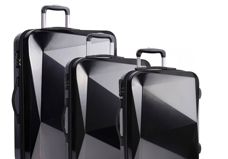 Cestujete? Pre toto si neberte moc veľký kufor