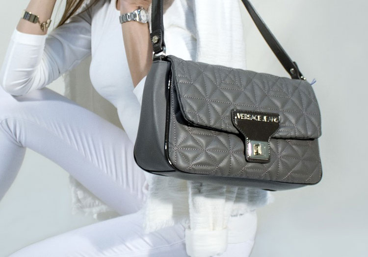 Oživte Váš outfit kabelkou!